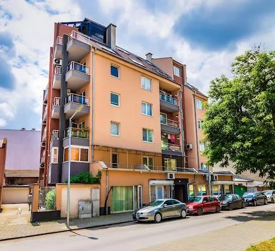 The Little Beauty Next To Old Town & Kapana * Φιλιππούπολη